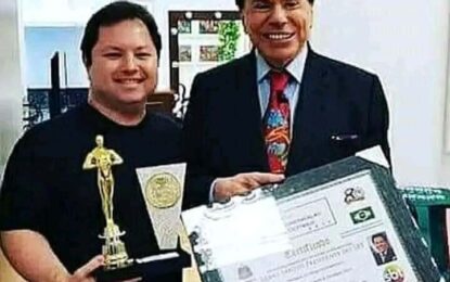 Romildo dos Santos agradece e convida para mais um evento do Prêmio Comunicação e Destaque